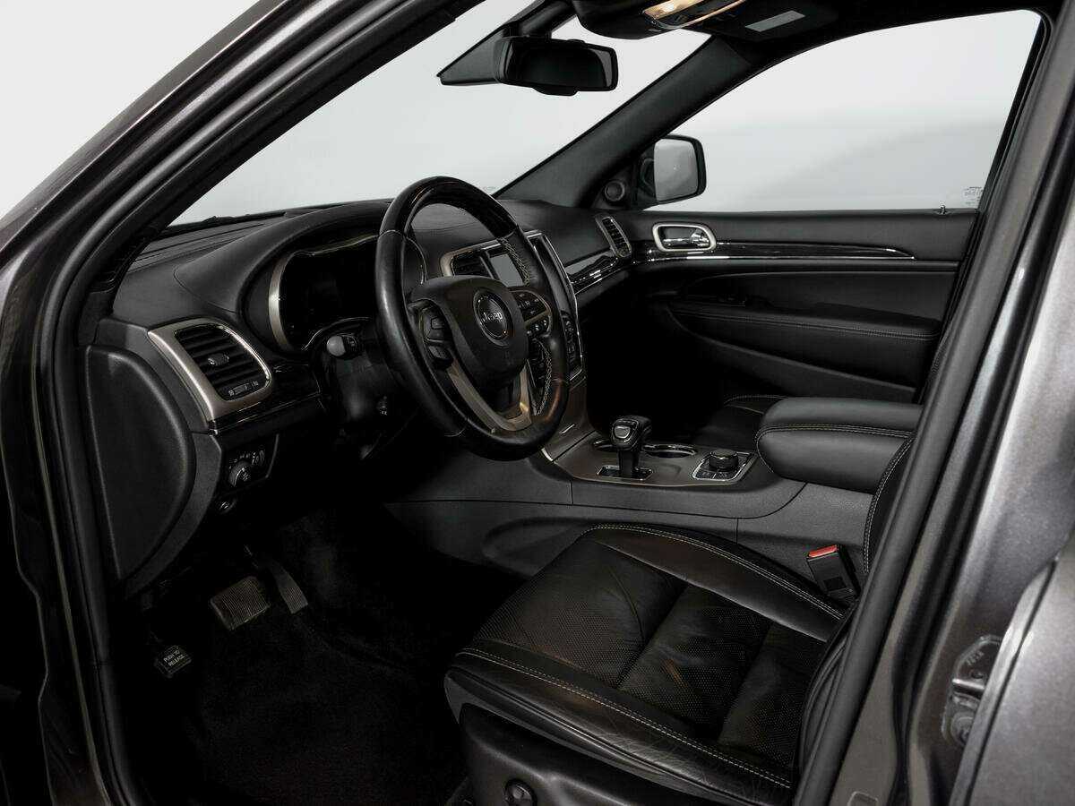 Jeep Grand Cherokee с пробегом — 2014 год. Фото: #16