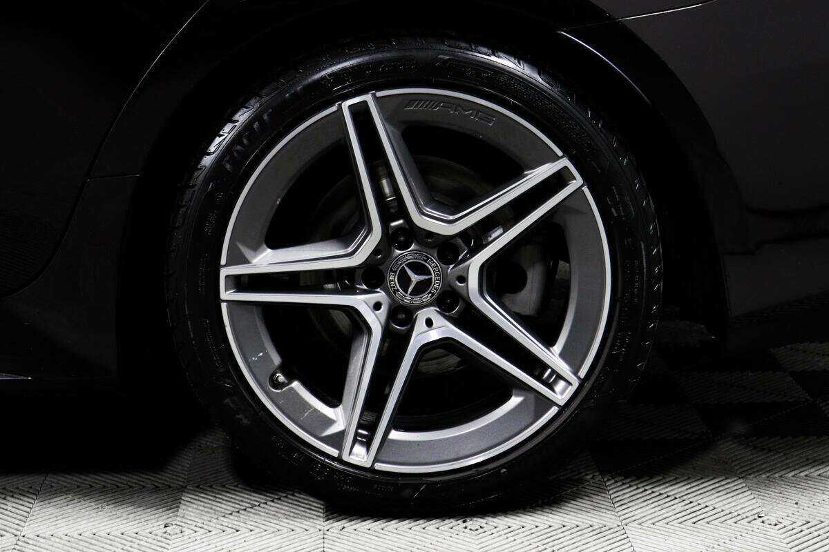 Mercedes-Benz CLS с пробегом — 2019 год. Фото: #13