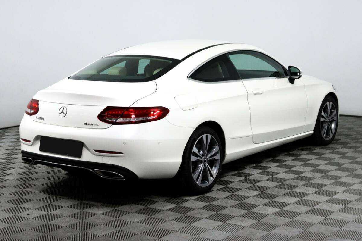 Mercedes-Benz C-Класс с пробегом — 2017 год. Фото: #4