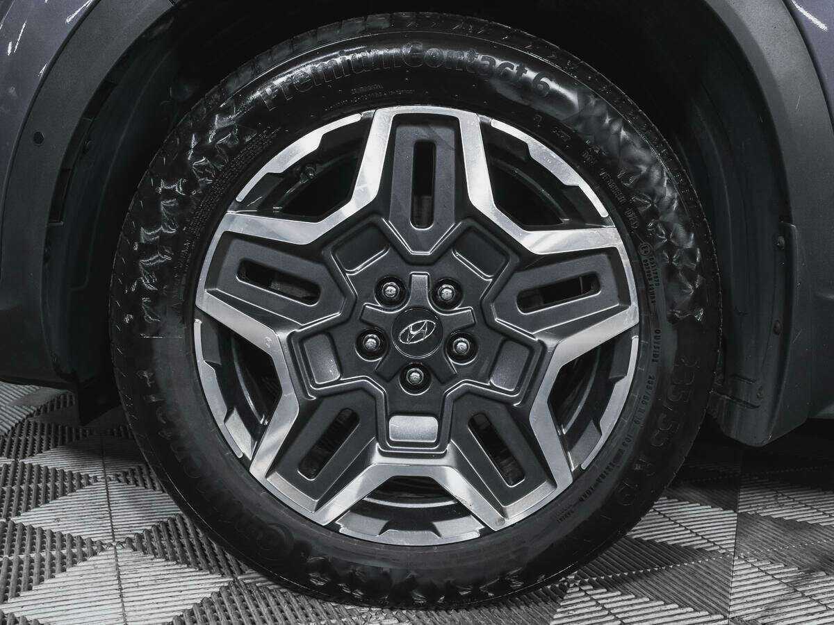 Hyundai Santa Fe с пробегом — 2021 год. Фото: #14