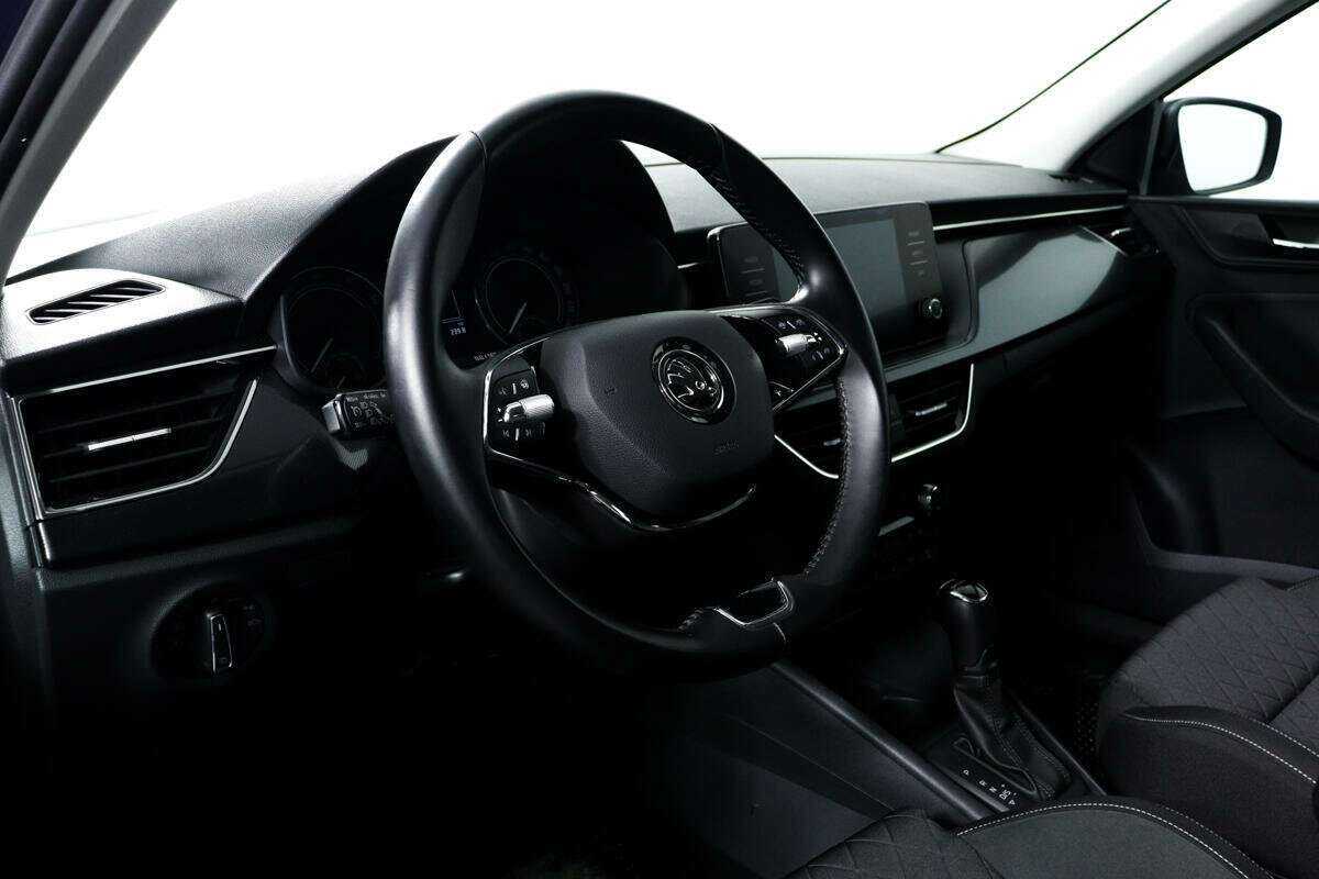 Skoda Rapid с пробегом — 2020 год. Фото: #12