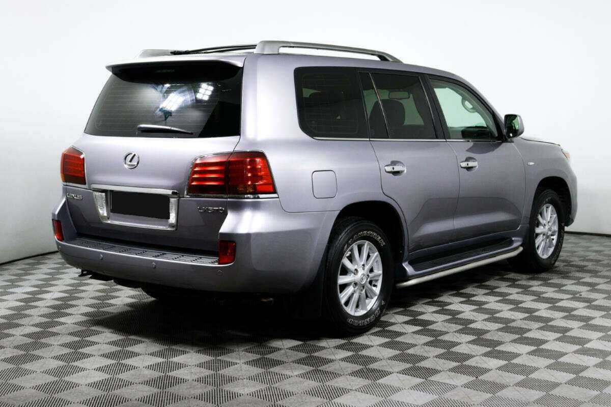 Lexus LX с пробегом — 2008 год. Фото: #4