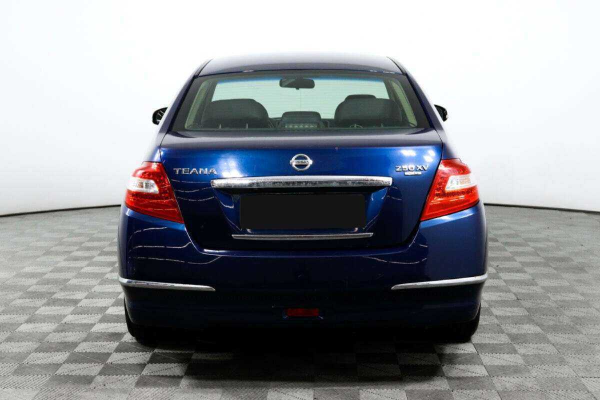 Nissan Teana с пробегом — 2008 год. Фото: #5