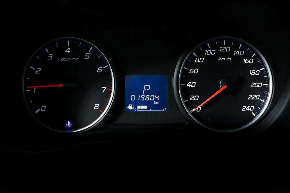 Mitsubishi Outlander с пробегом — 2012 год. Фото: #9