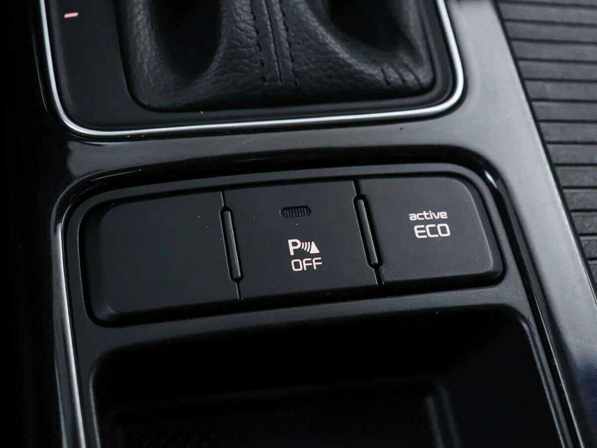 Kia Sorento с пробегом — 2016 год. Фото: #18