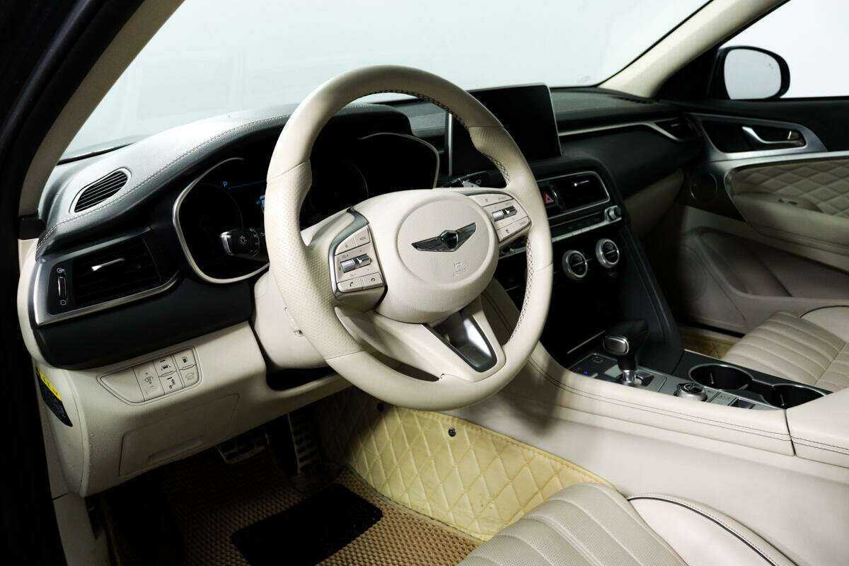 Genesis G70 с пробегом — 2019 год. Фото: #12