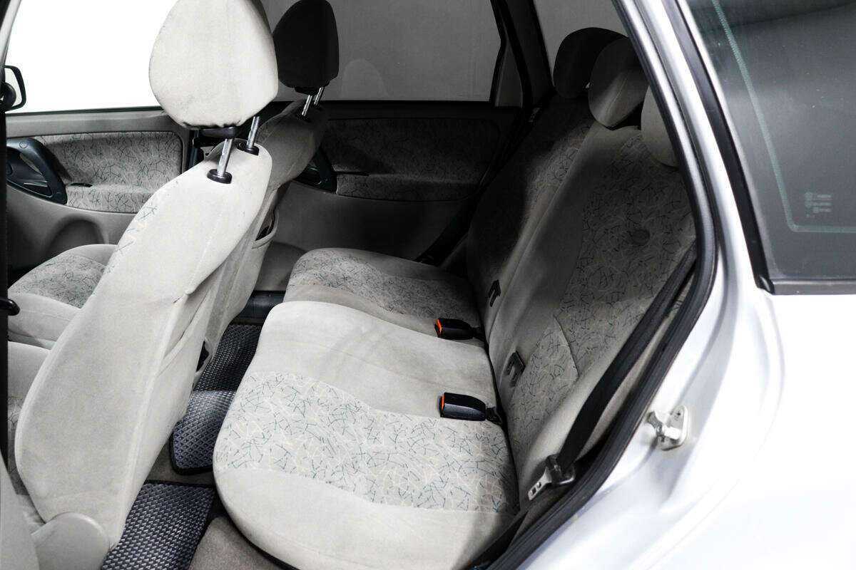 Lada (ВАЗ) Kalina с пробегом — 2011 год. Фото: #11