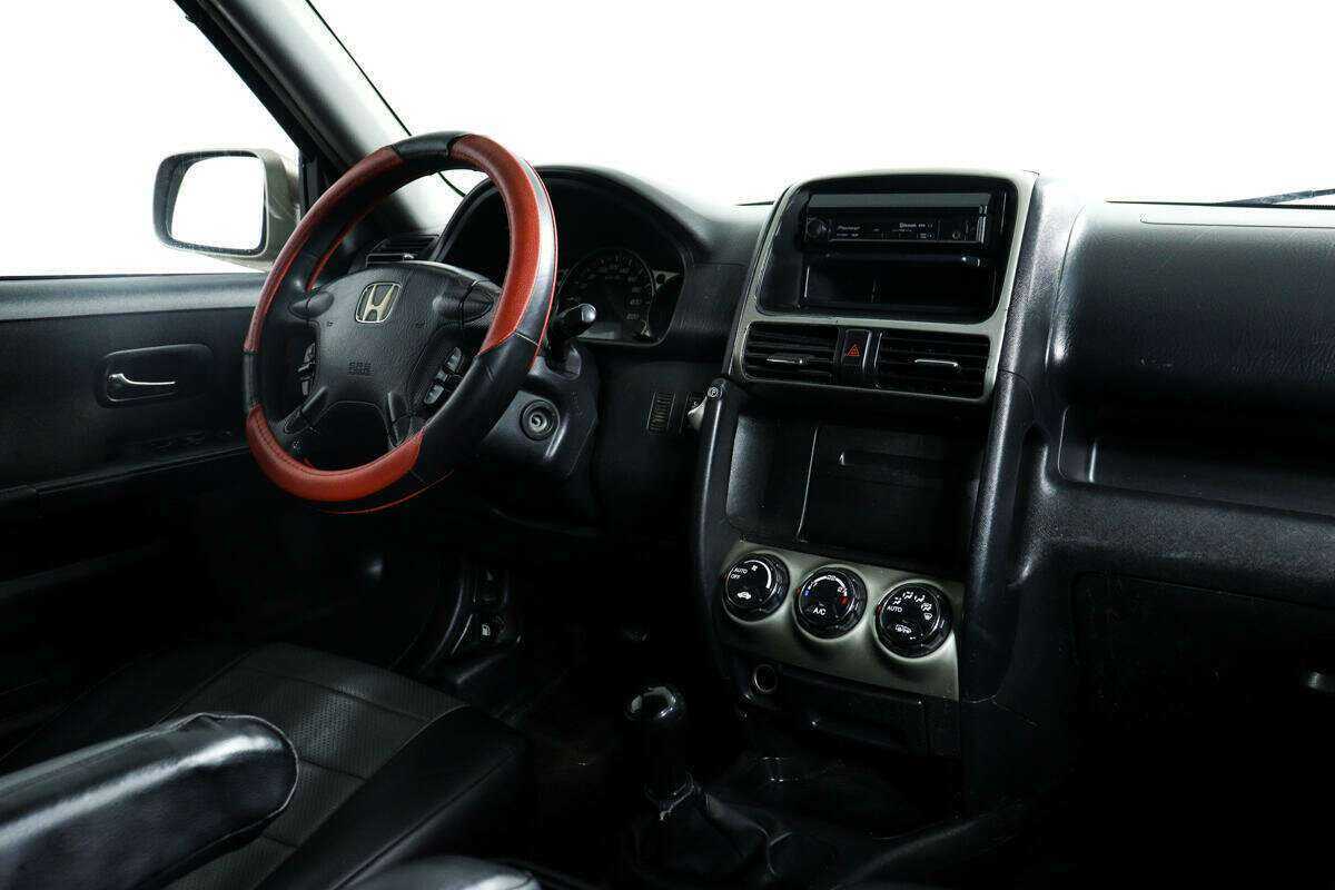 Honda CR-V с пробегом — 2005 год. Фото: #8