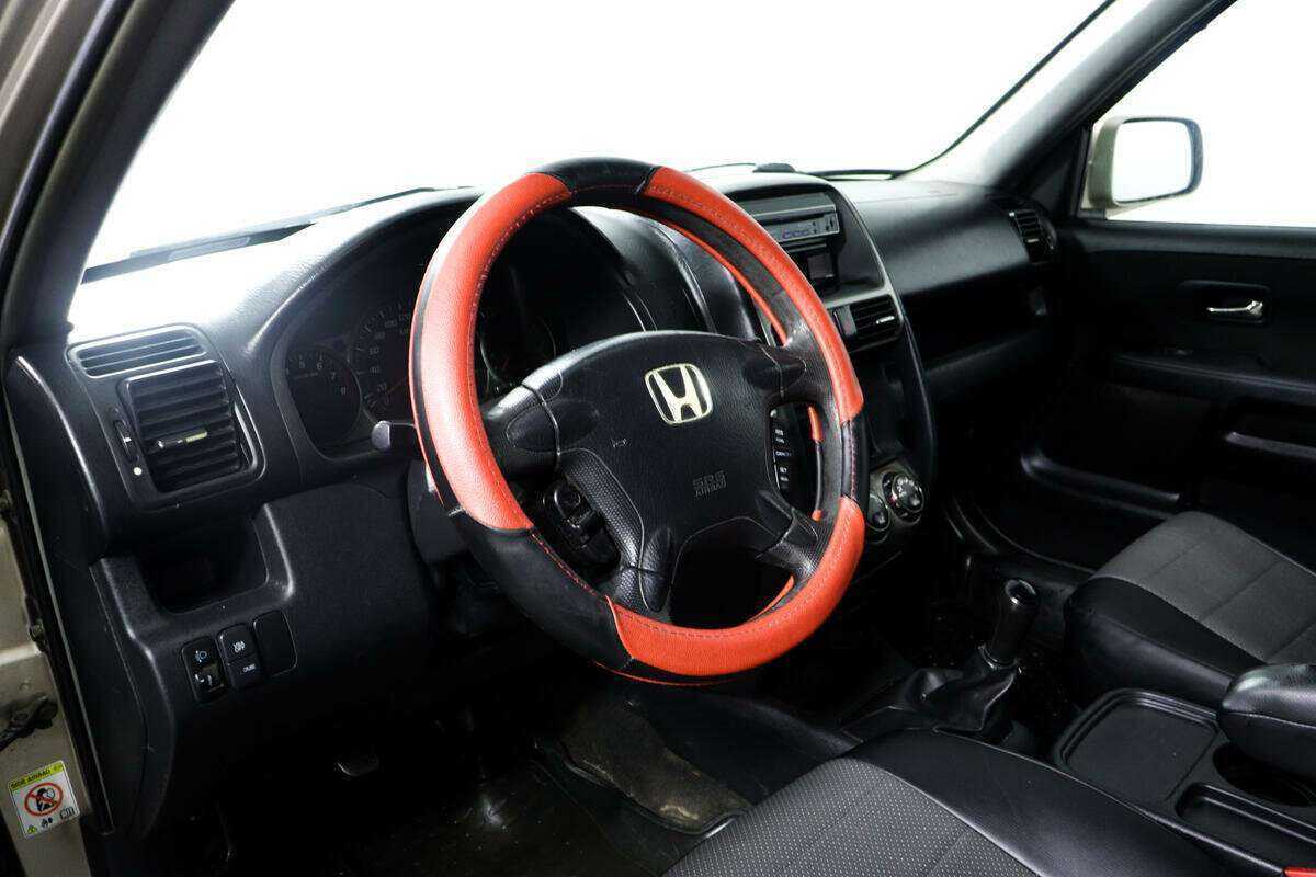 Honda CR-V с пробегом — 2005 год. Фото: #12