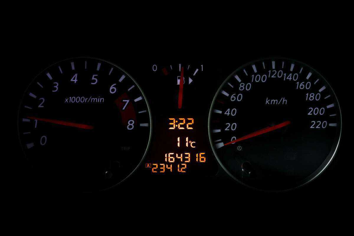 Nissan Note с пробегом — 2010 год. Фото: #9