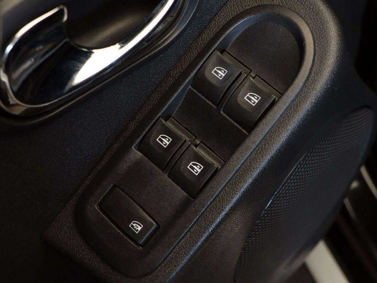 Nissan Terrano с пробегом — 2020 год. Фото: #11