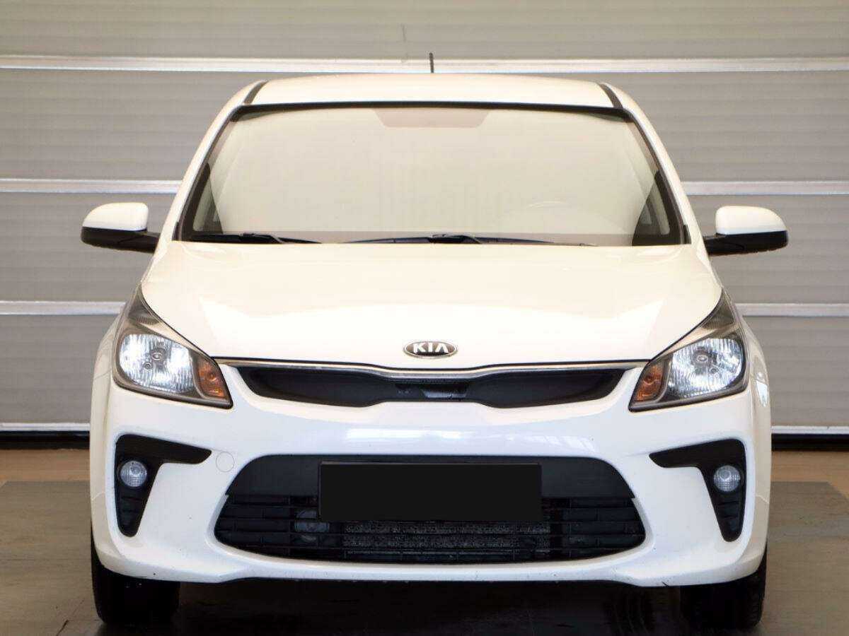 Kia Rio с пробегом — 2018 год. Фото: #1