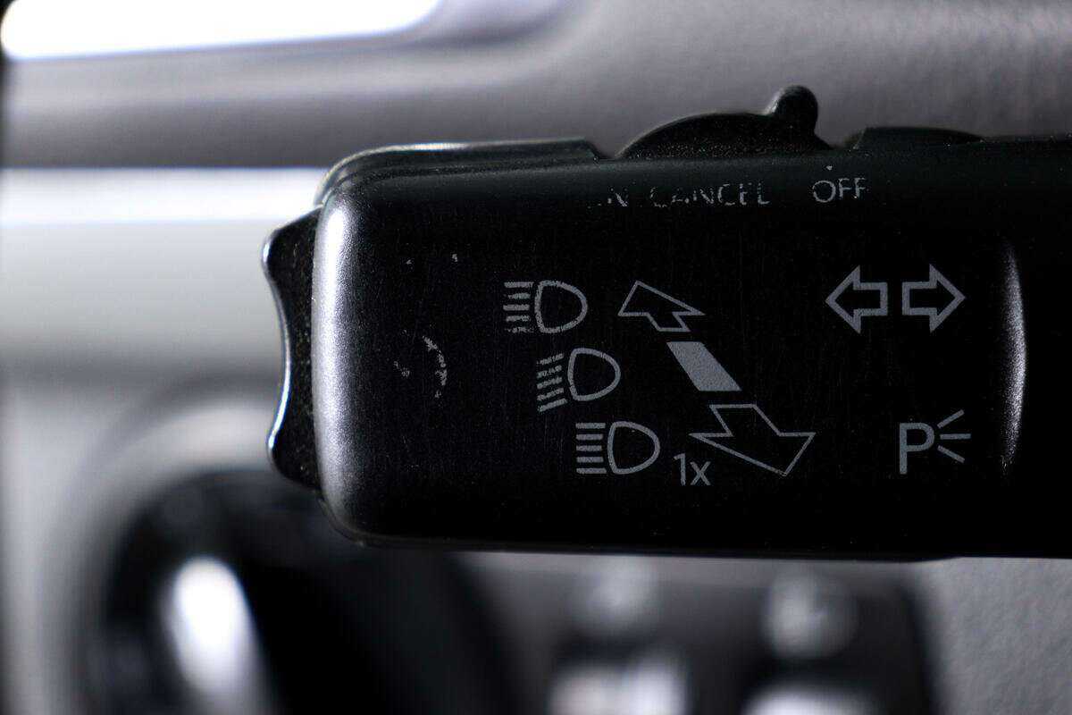 Volkswagen Touran с пробегом — 2012 год. Фото: #14