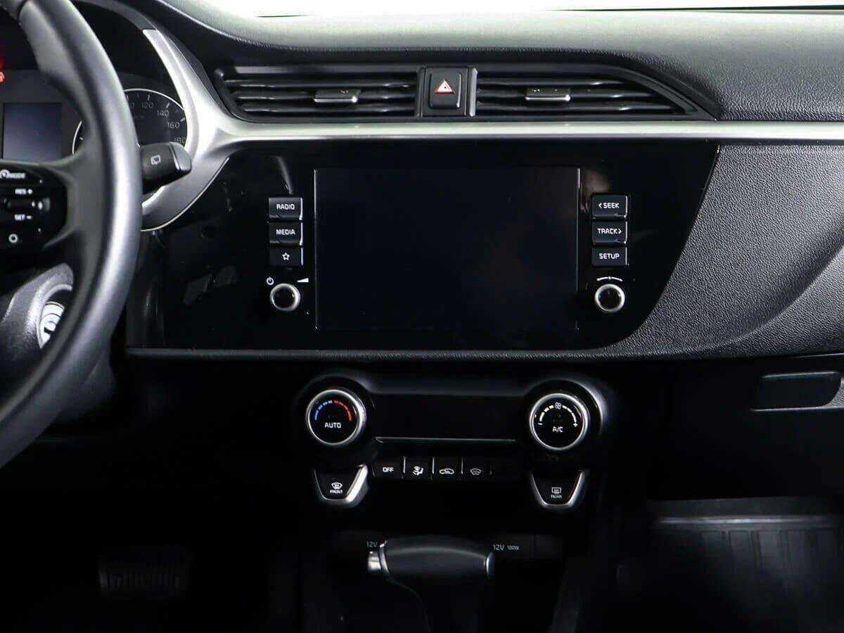 Kia Rio с пробегом — 2020 год. Фото: #12