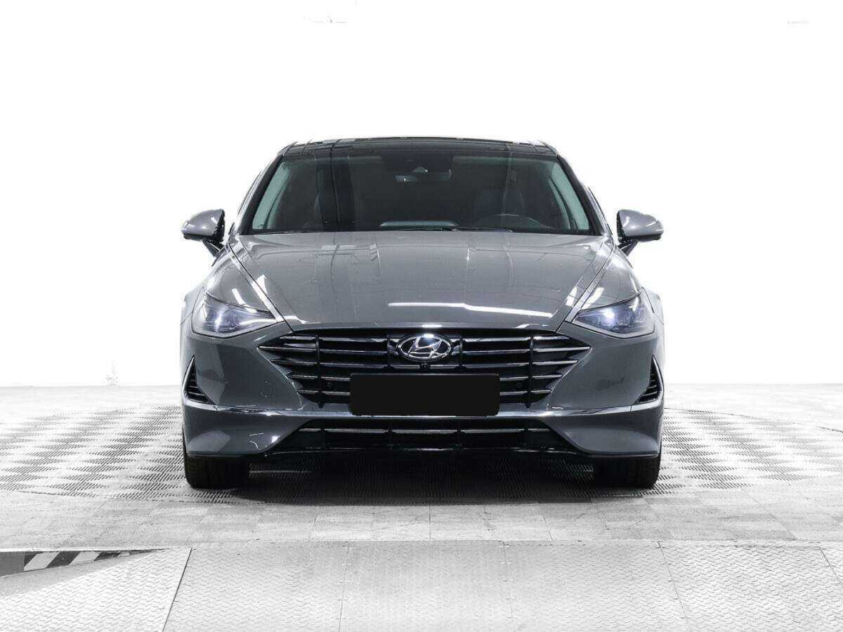 Hyundai Sonata с пробегом — 2022 год. Фото: #1