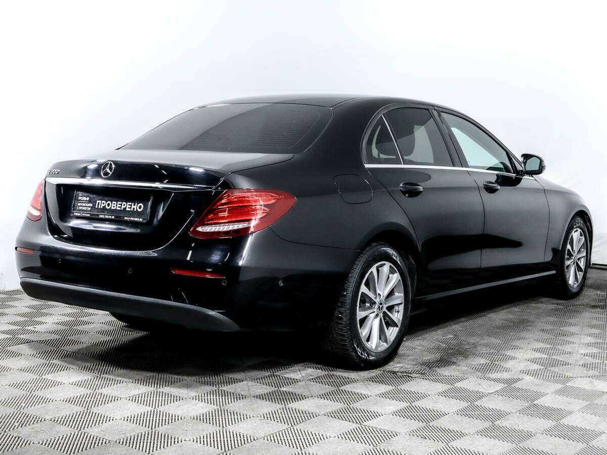 Mercedes-Benz E-Класс с пробегом — 2019 год. Фото: #3