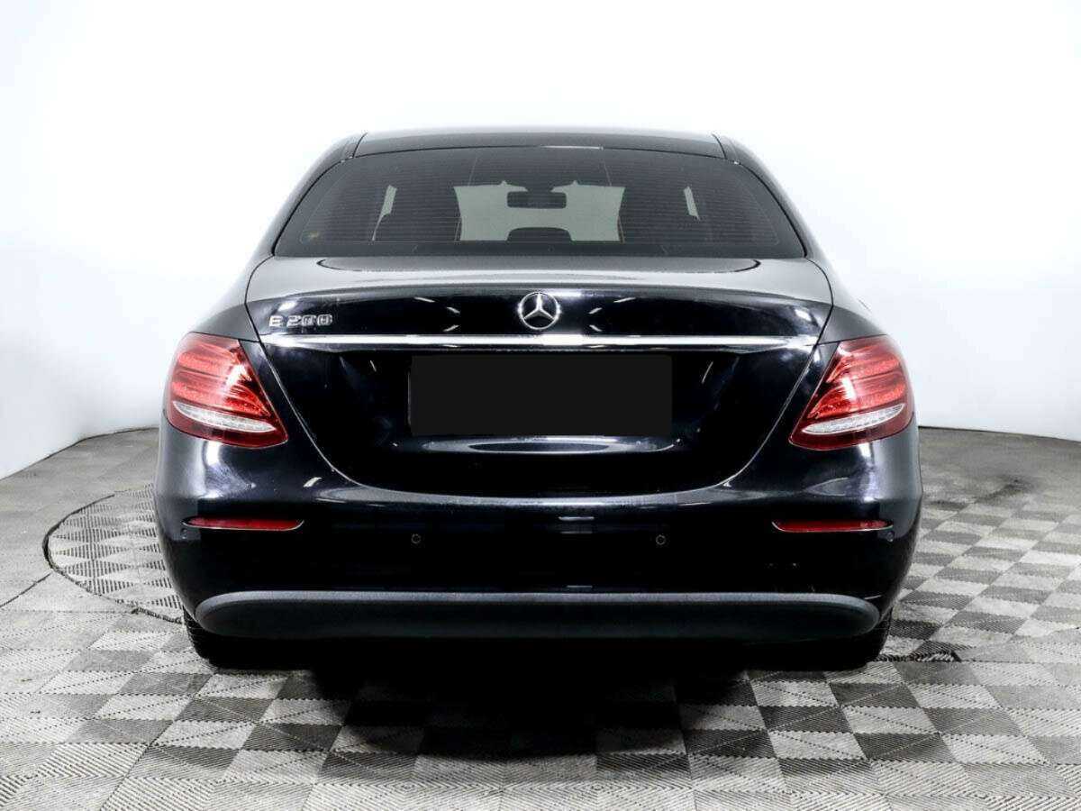 Mercedes-Benz E-Класс с пробегом — 2019 год. Фото: #4