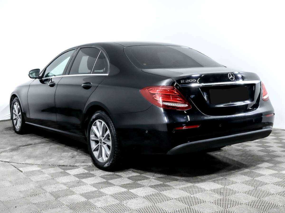 Mercedes-Benz E-Класс с пробегом — 2019 год. Фото: #5