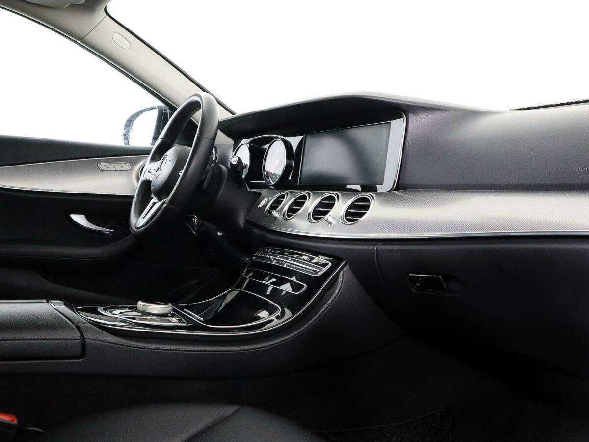 Mercedes-Benz E-Класс с пробегом — 2019 год. Фото: #6