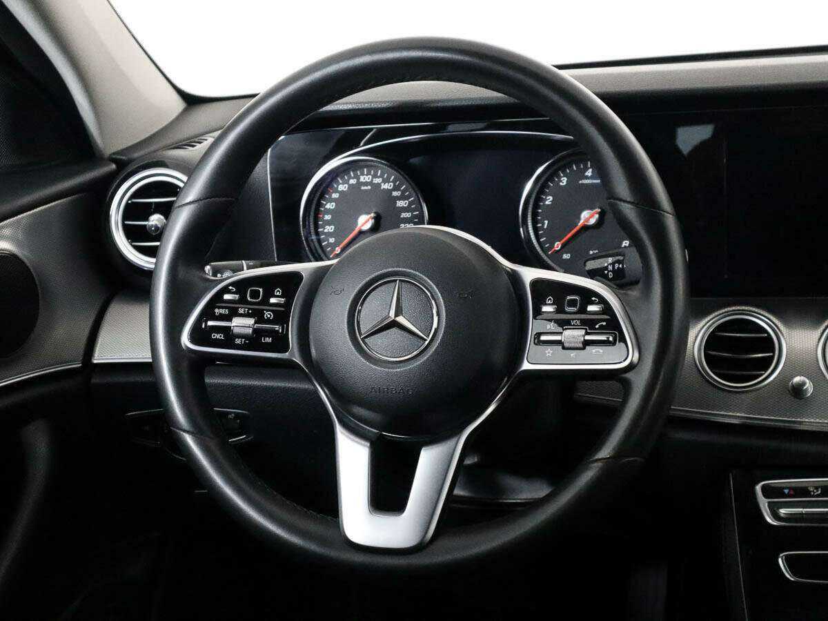 Mercedes-Benz E-Класс с пробегом — 2019 год. Фото: #11