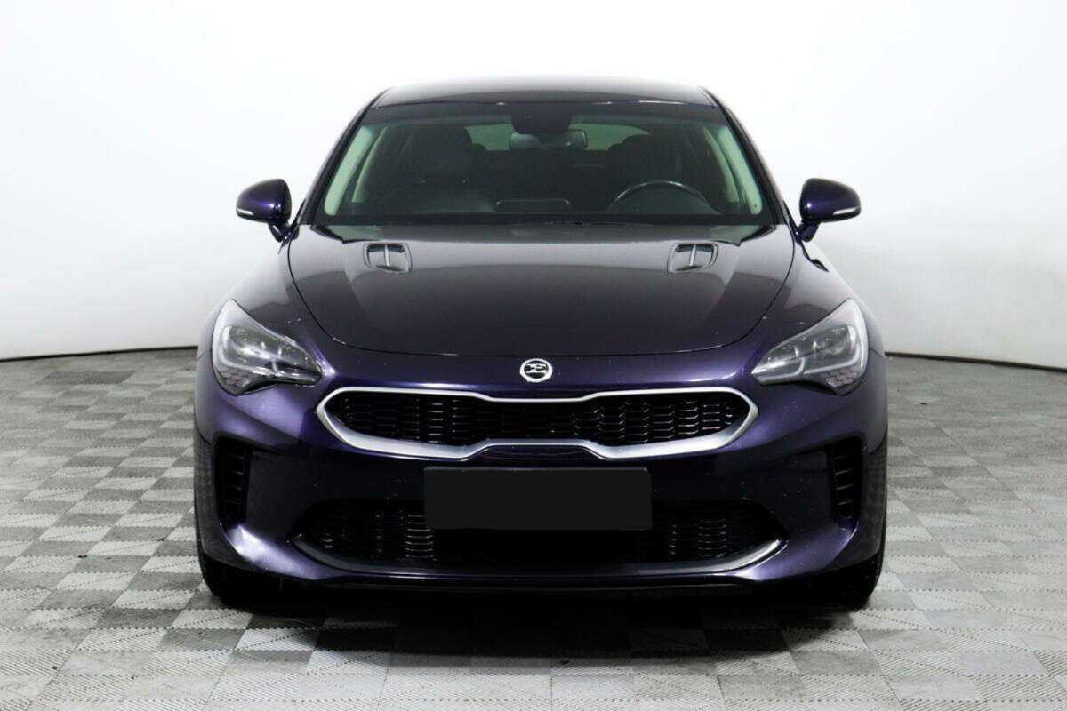 Kia Stinger с пробегом — 2019 год. Фото: #1