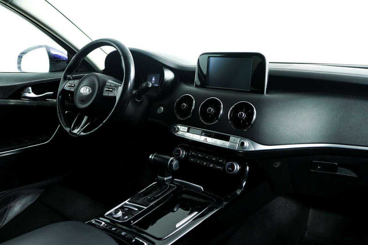 Kia Stinger с пробегом — 2019 год. Фото: #8