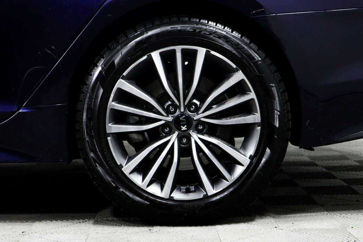 Kia Stinger с пробегом — 2019 год. Фото: #13