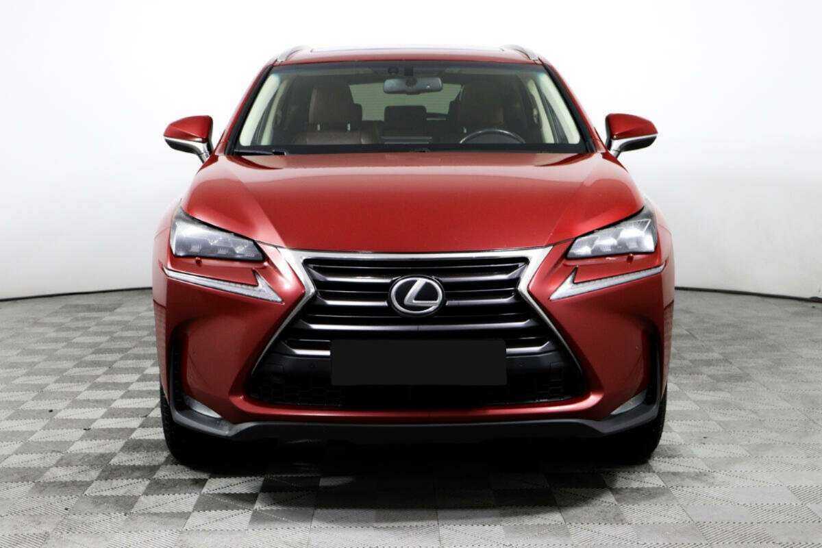 Lexus NX с пробегом — 2015 год. Фото: #1