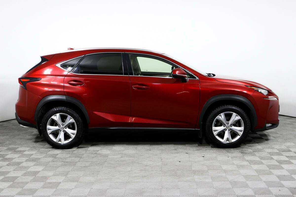 Lexus NX с пробегом — 2015 год. Фото: #3