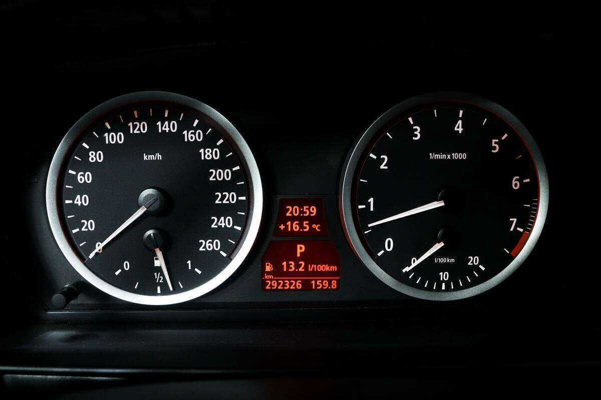 BMW 5 серии с пробегом — 2006 год. Фото: #9