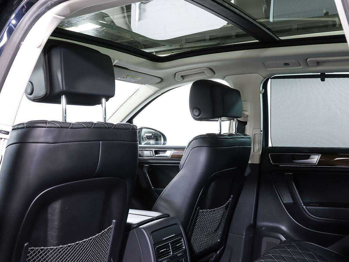 Volkswagen Touareg с пробегом — 2016 год. Фото: #22