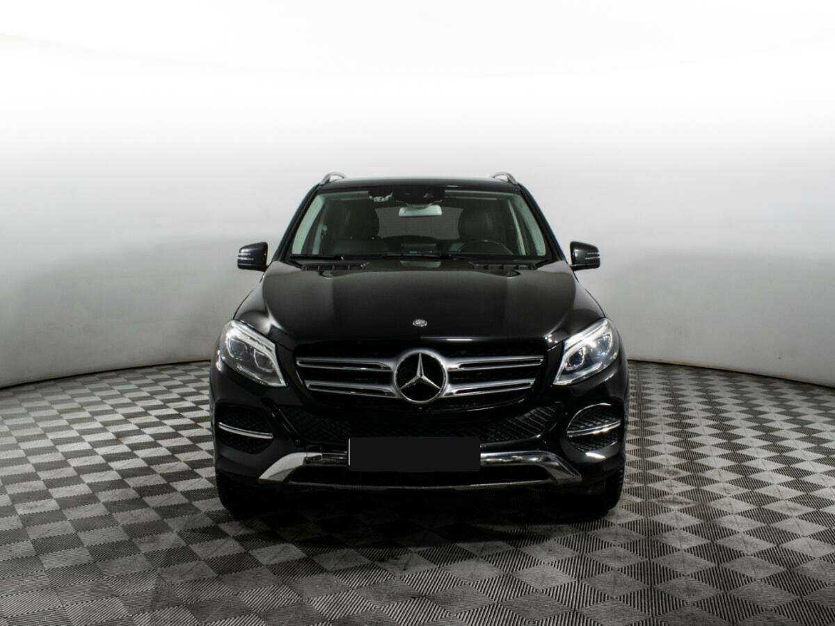 Mercedes-Benz GLE с пробегом — 2017 год. Фото: #1