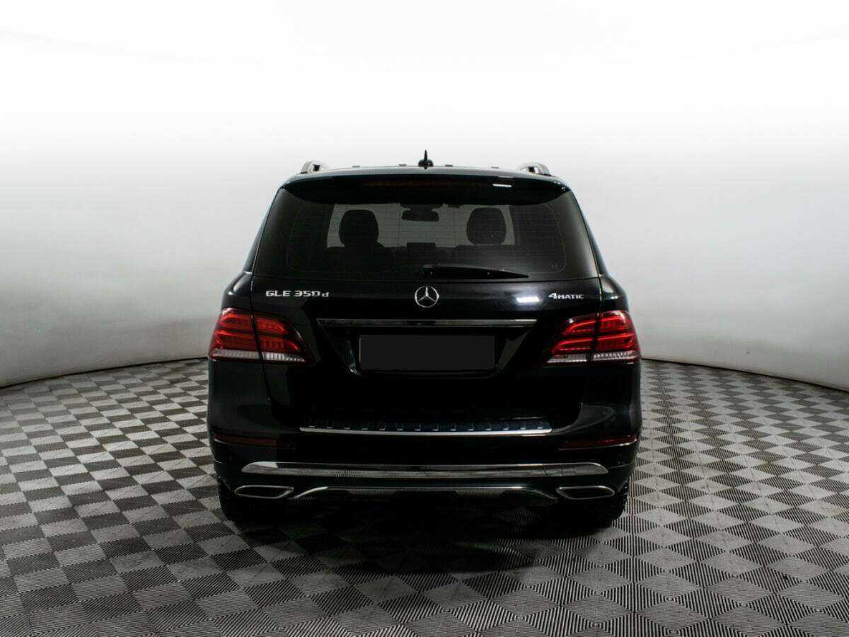 Mercedes-Benz GLE с пробегом — 2017 год. Фото: #5