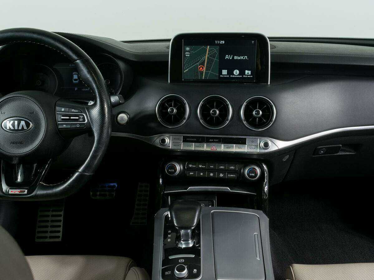 Kia Stinger с пробегом — 2018 год. Фото: #7