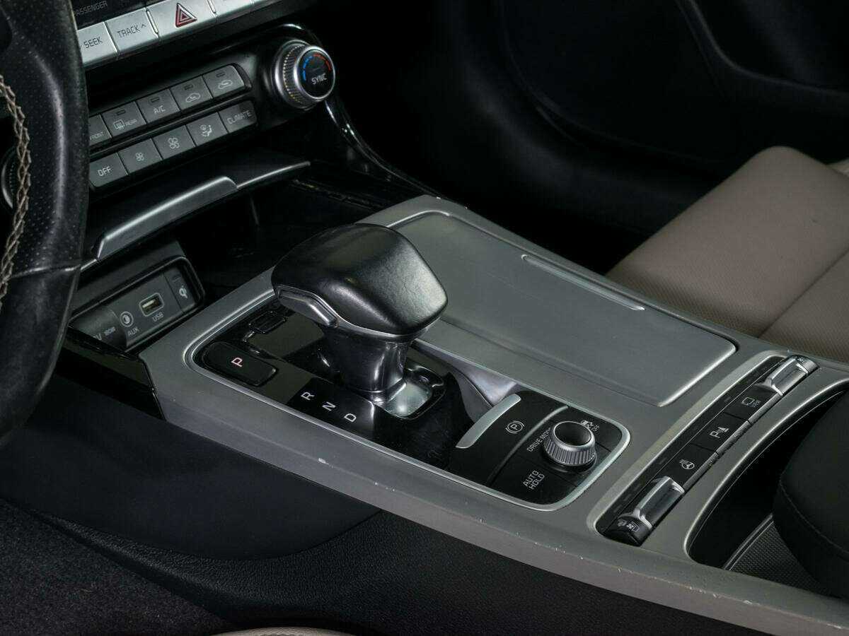 Kia Stinger с пробегом — 2018 год. Фото: #14