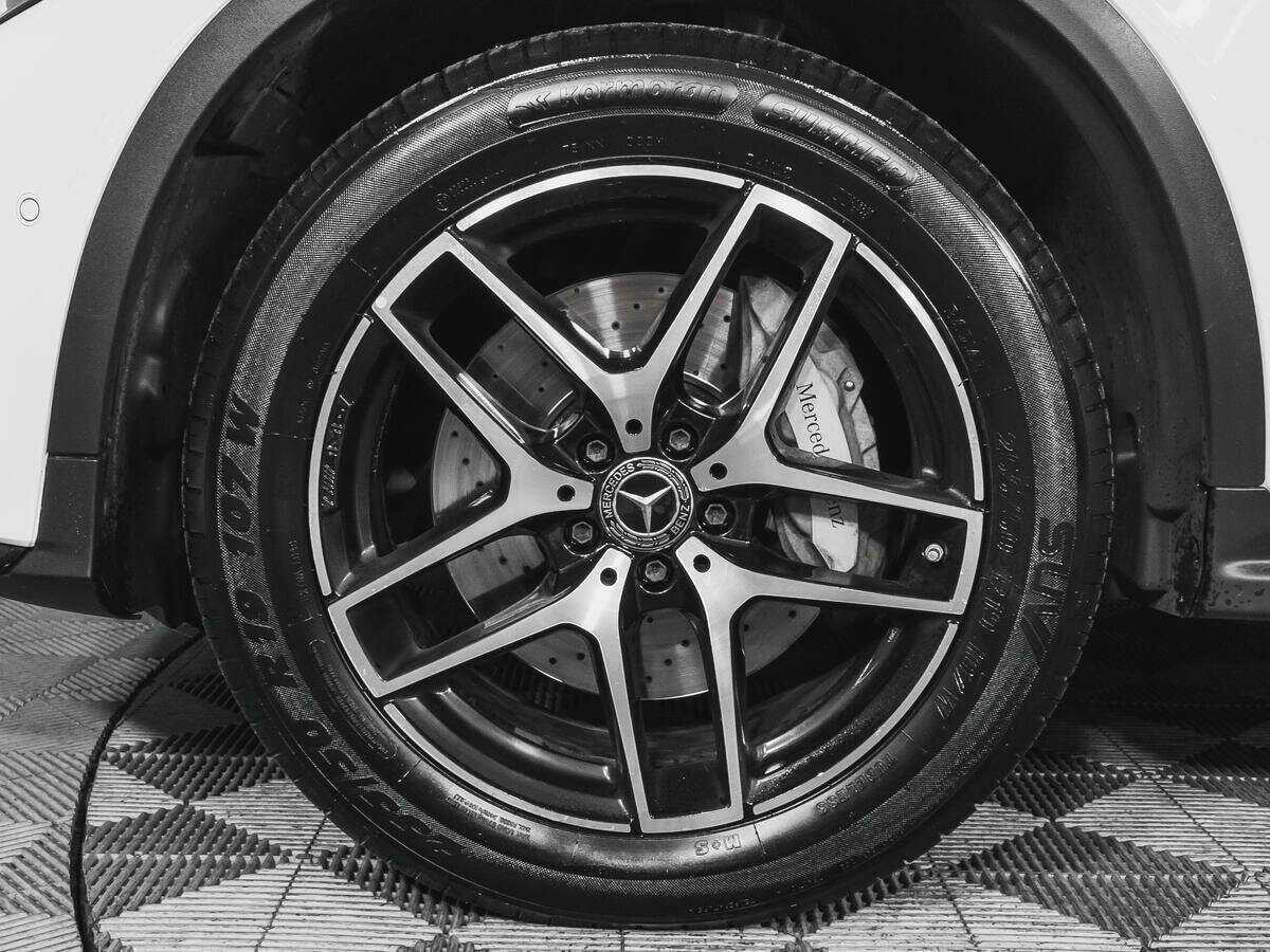 Mercedes-Benz GLC с пробегом — 2017 год. Фото: #16