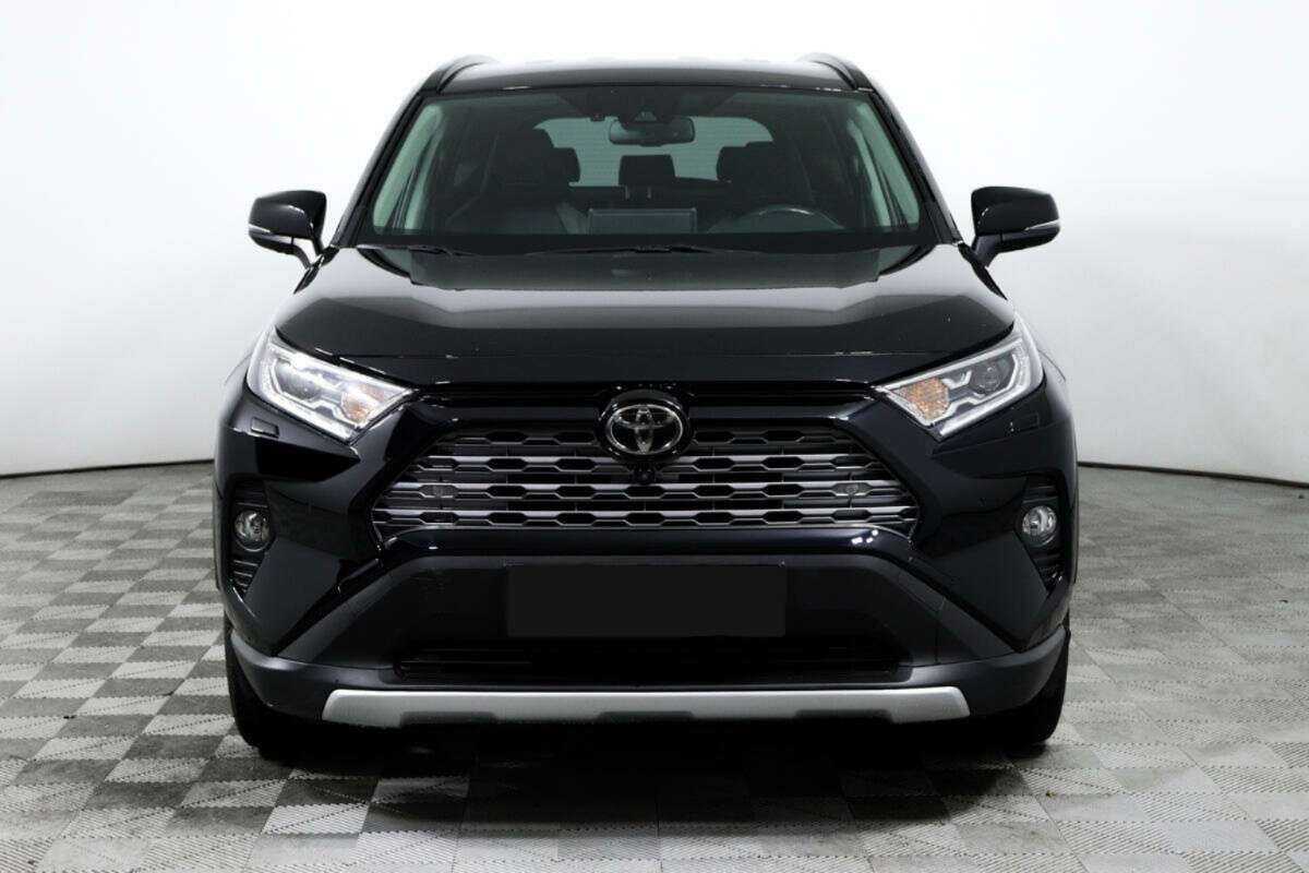 Toyota RAV4 с пробегом — 2019 год. Фото: #1