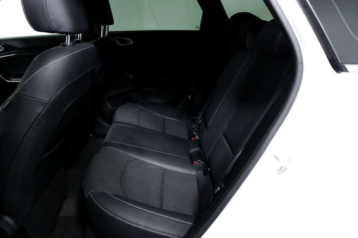 Kia Ceed с пробегом — 2019 год. Фото: #11