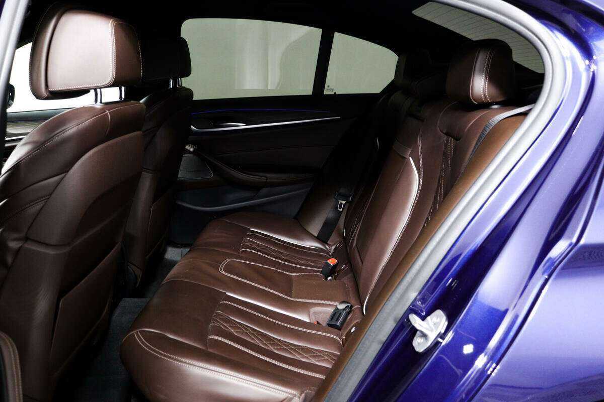 BMW 5 серии с пробегом — 2018 год. Фото: #11