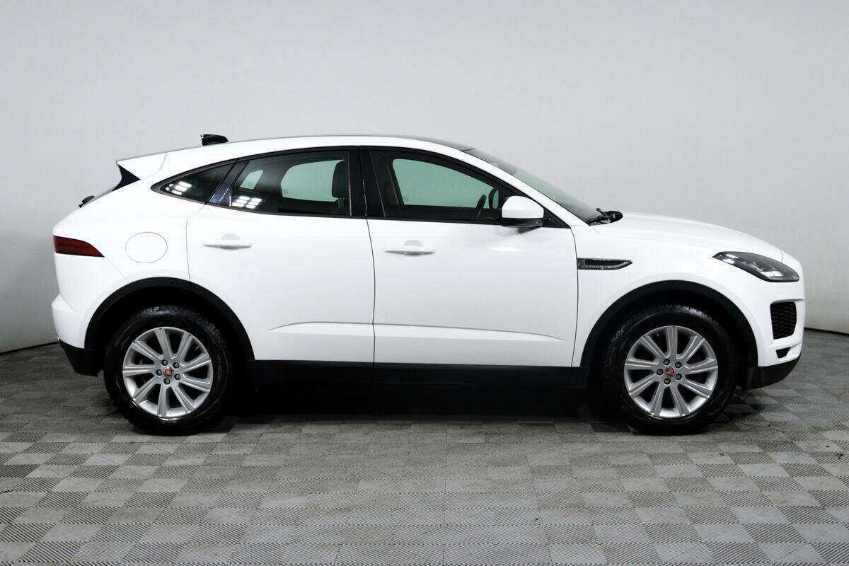 Jaguar E-Pace с пробегом — 2018 год. Фото: #3