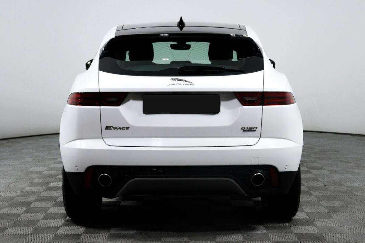 Jaguar E-Pace с пробегом — 2018 год. Фото: #5
