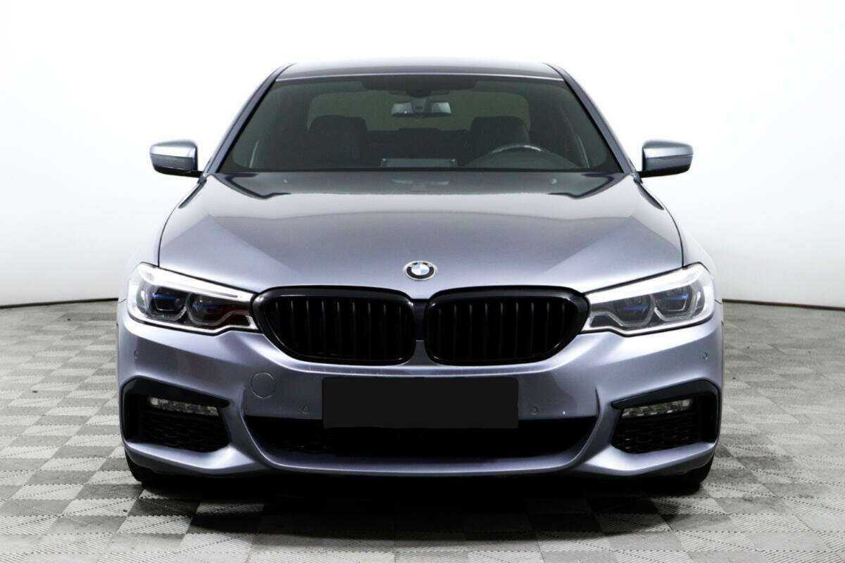 BMW 5 серии с пробегом — 2017 год. Фото: #1