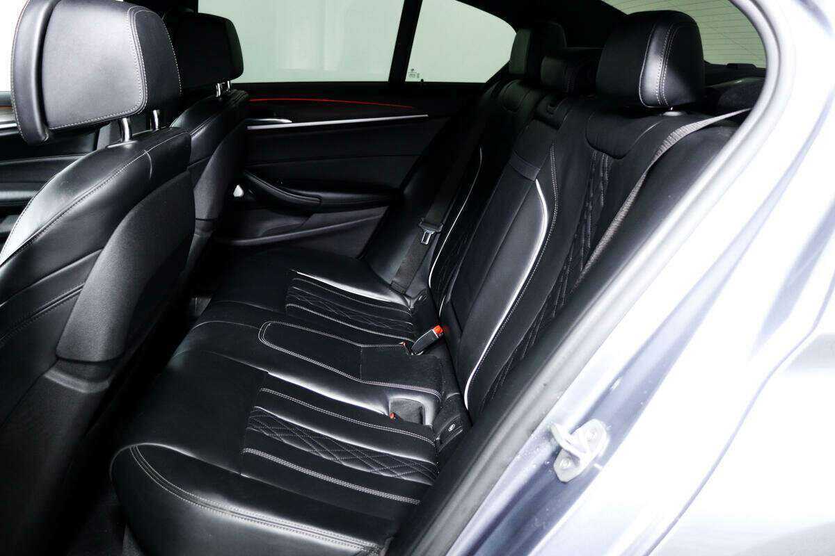 BMW 5 серии с пробегом — 2017 год. Фото: #11