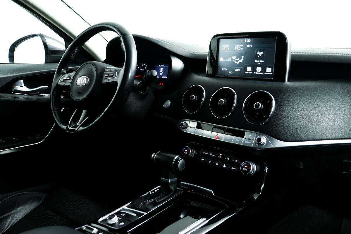 Kia Stinger с пробегом — 2018 год. Фото: #8