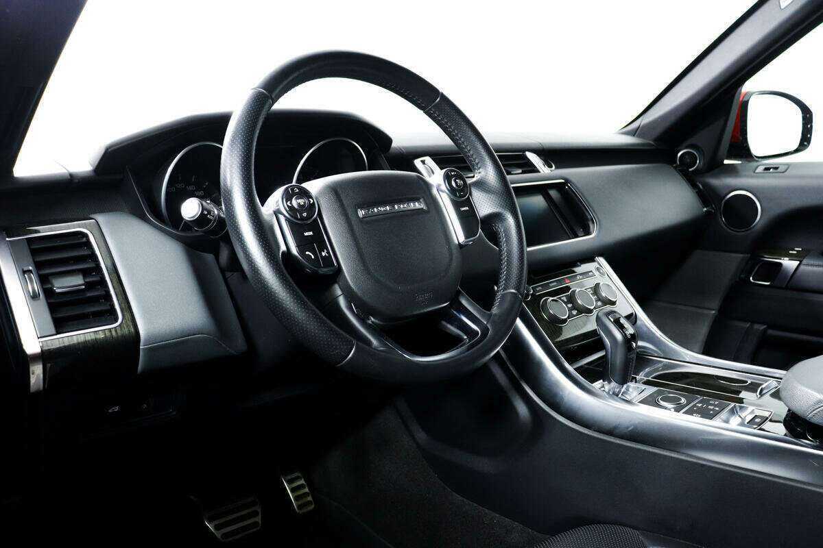 Land Rover Range Rover Sport с пробегом — 2014 год. Фото: #12