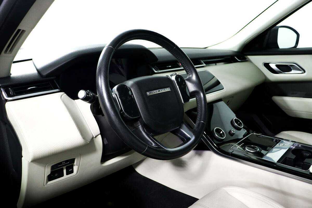 Land Rover Range Rover Velar с пробегом — 2017 год. Фото: #11