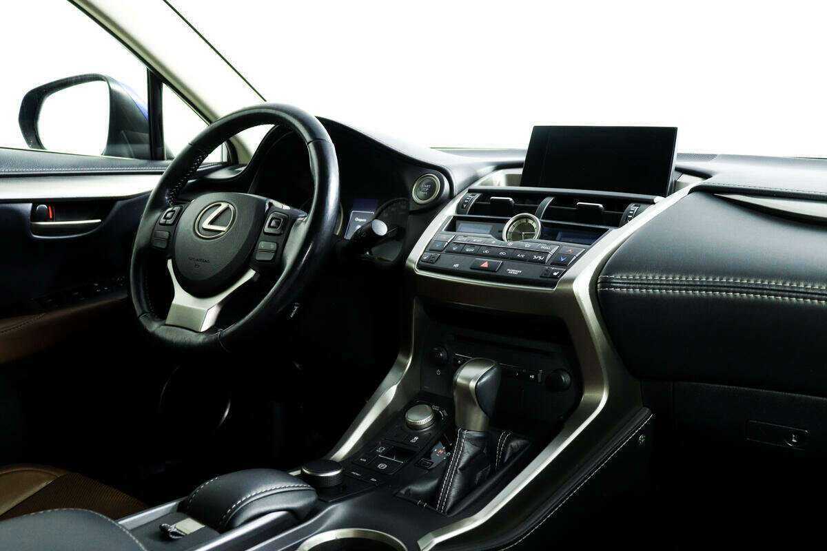 Lexus NX с пробегом — 2017 год. Фото: #8