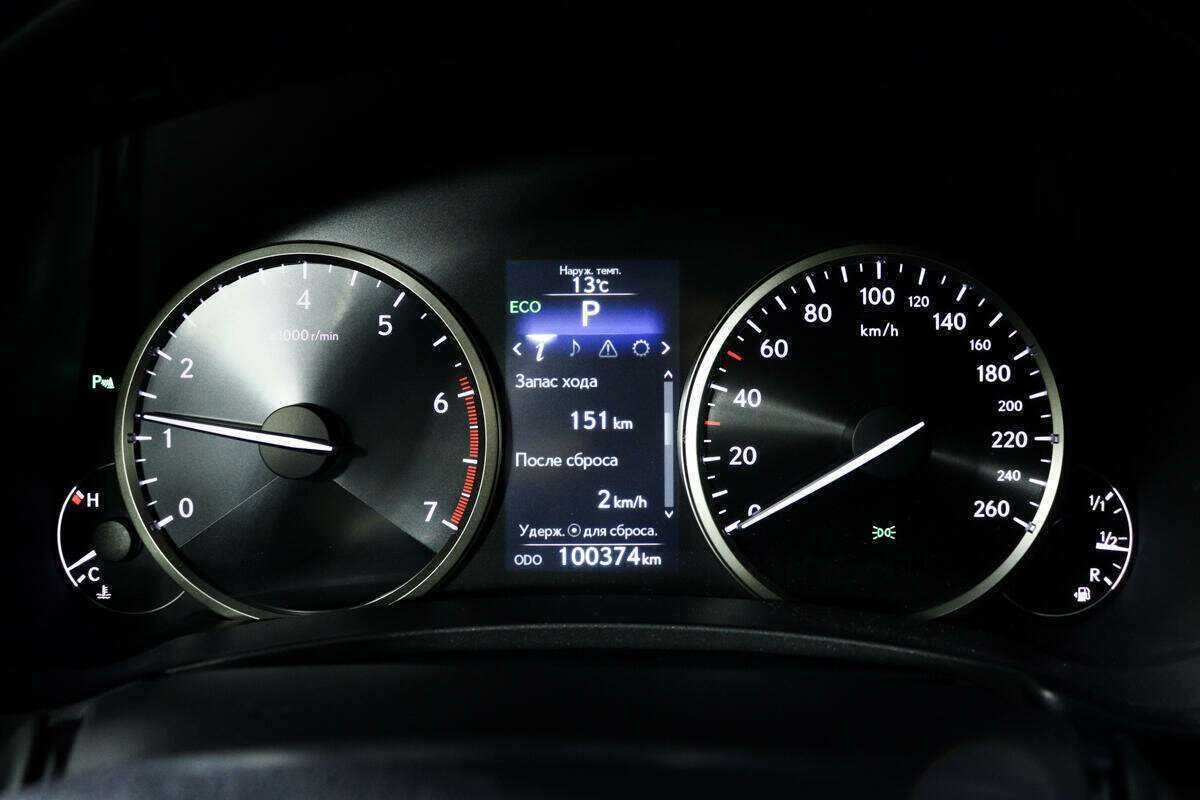 Lexus NX с пробегом — 2017 год. Фото: #9