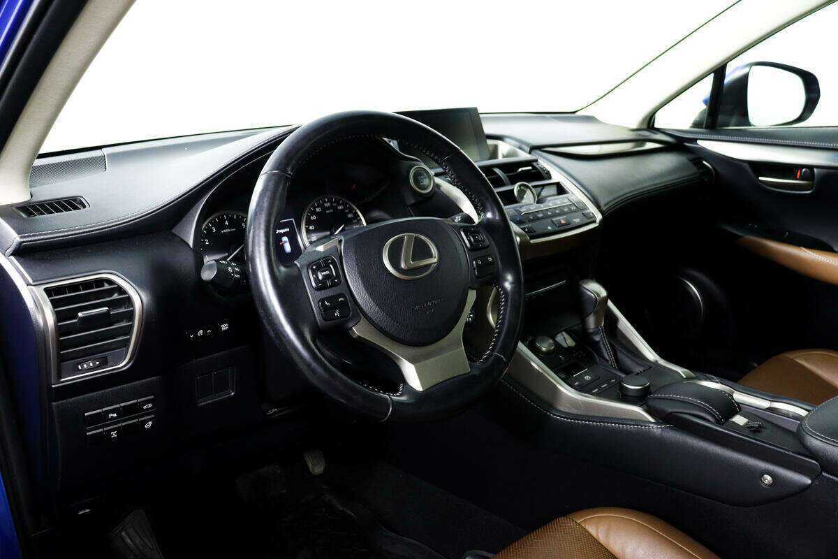 Lexus NX с пробегом — 2017 год. Фото: #12