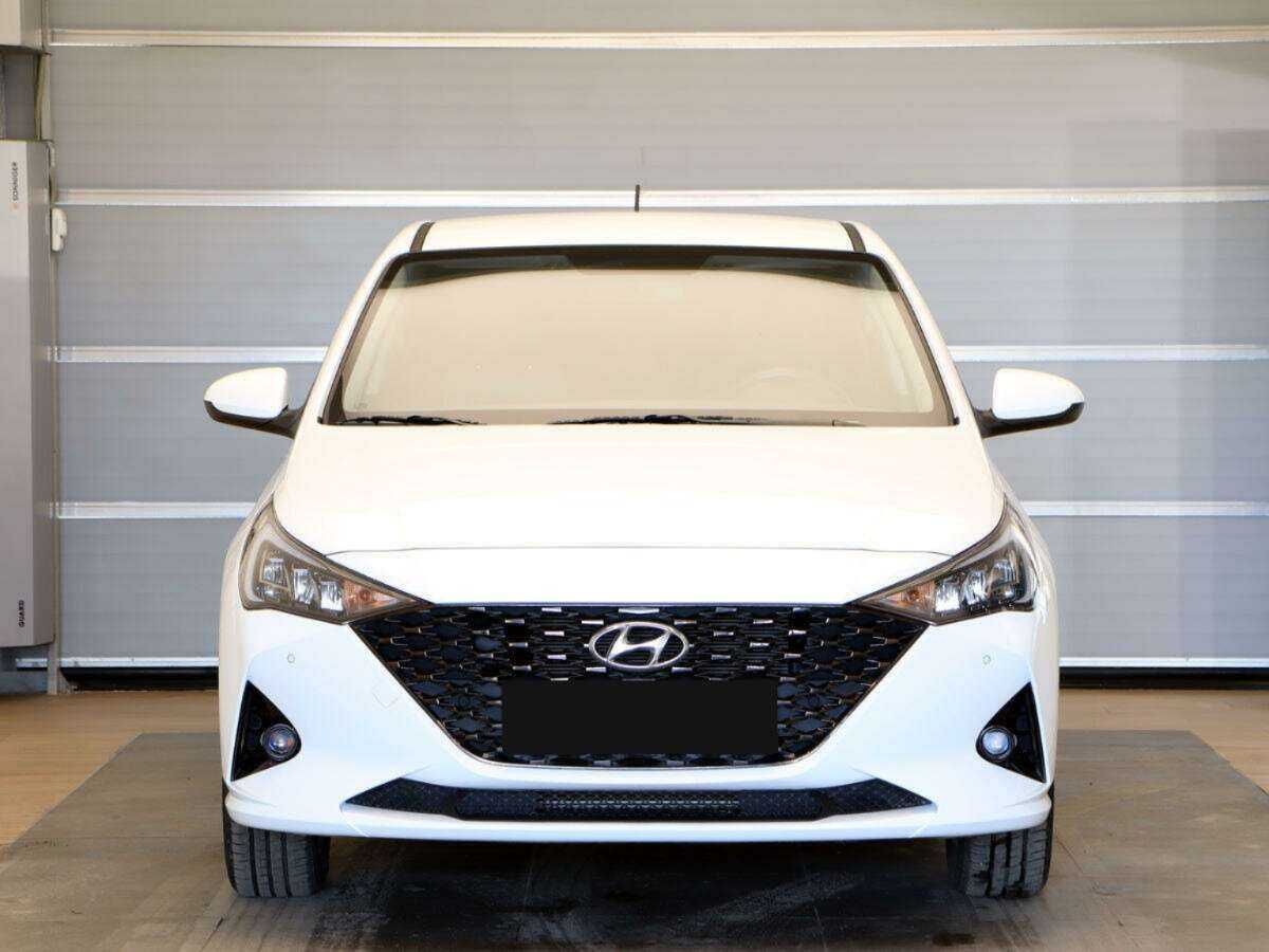 Hyundai Solaris с пробегом — 2020 год. Фото: #1